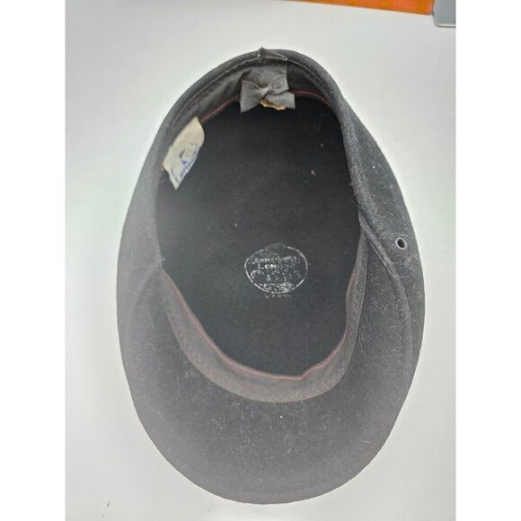 Vintage Broner Black Wool Beret Hat With Fuzzy Texture & Cozy Fit made in USA - Picture 3 of 10